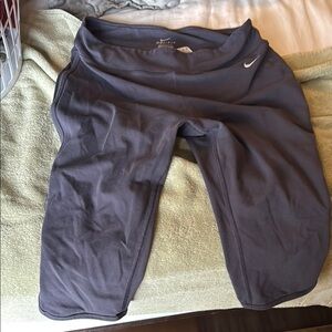 Nike Women's Charcoal Leggings